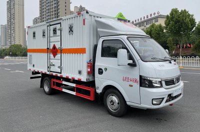 楚飞牌CLQ5042XRQ6E型易燃气体厢式运输车