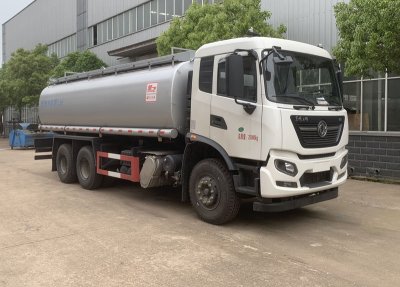 楚飞牌CLQ5252GPG6D型通俗液体运输车